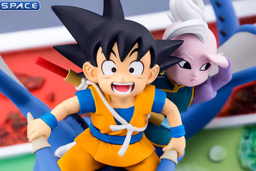 FiguartsZERO Son Goku Mini & Supreme Kai Mini PVC Statue