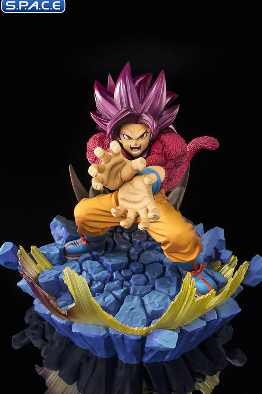 FiguartsZERO Super Saiyan 4 Son Goku PVC Statue