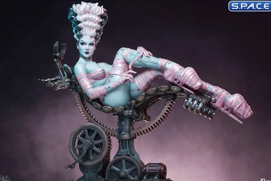 Frankie Reborn Statue