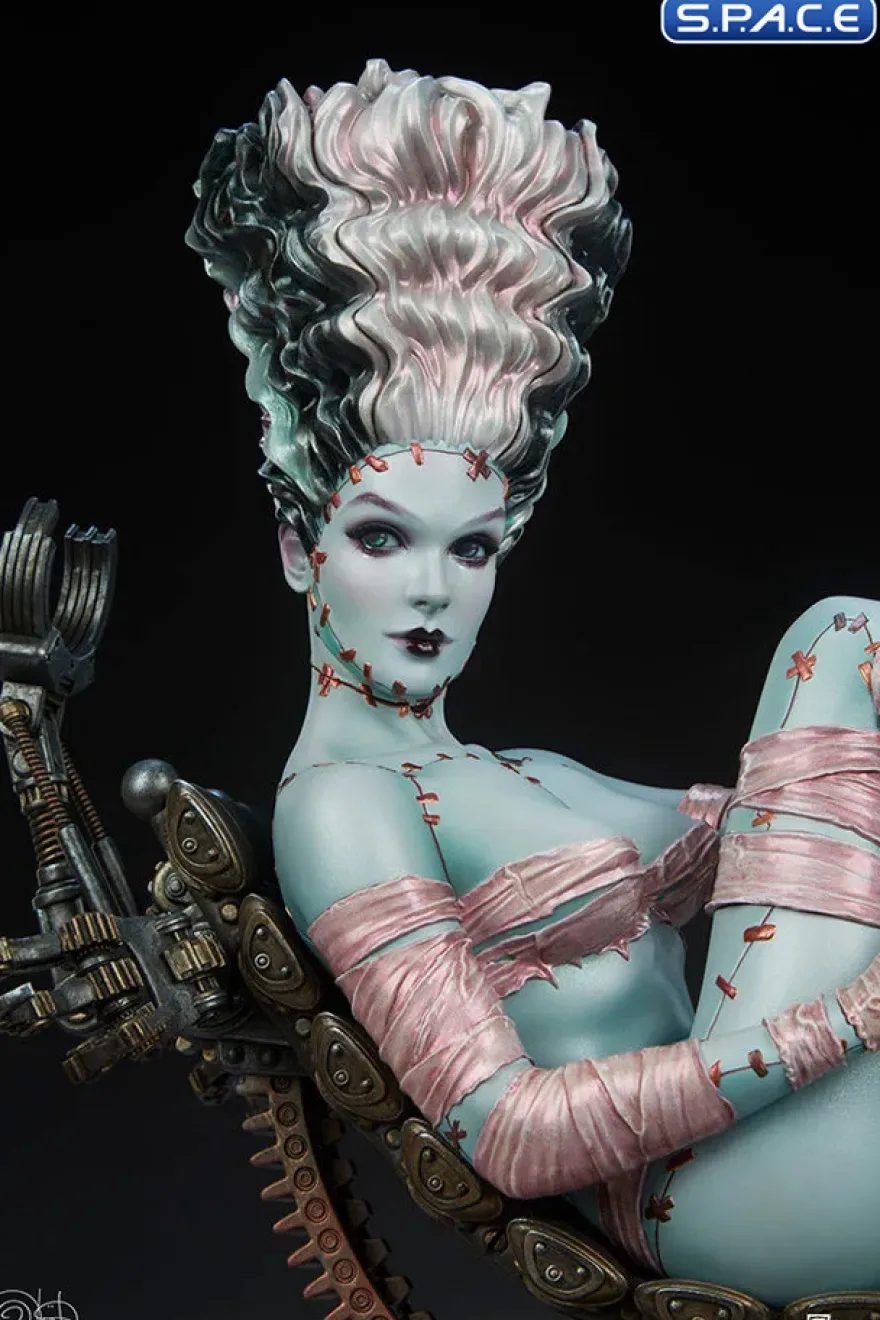 Frankie Reborn Statue