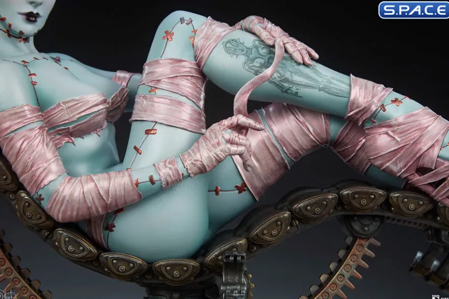 Frankie Reborn Statue