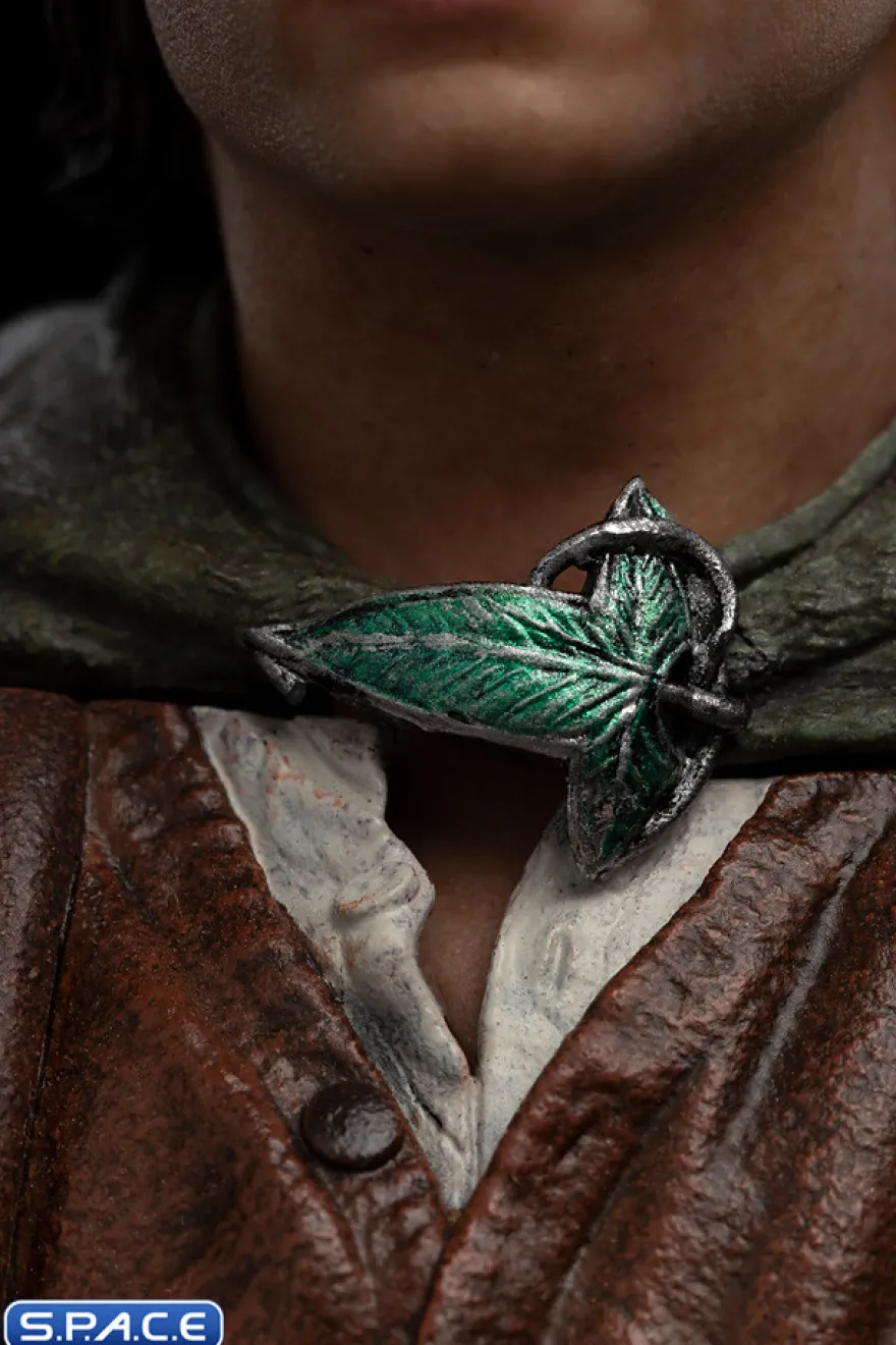 Frodo Baggins »Ringbearer« Statue