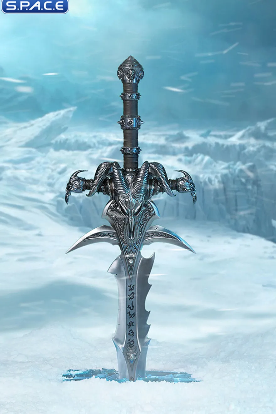 1:1 Frostmourne Sword Life-Size Replica
