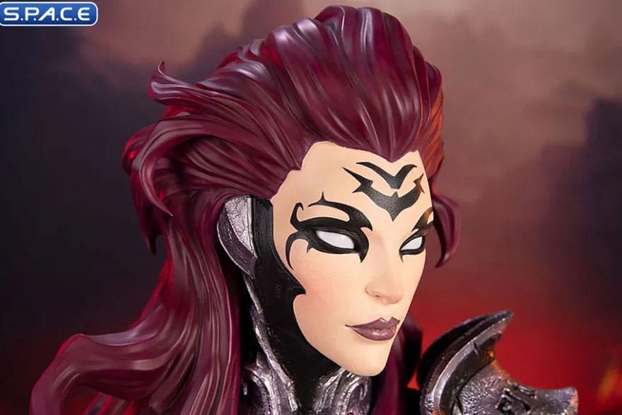 Fury Grand Scale Bust