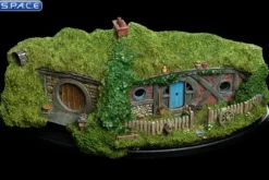 24 Gandalf's Cutting Hobbit Hole