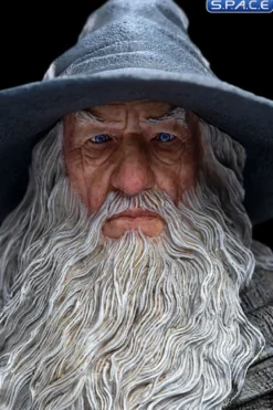 Gandalf the Grey Pilgrim Statue
