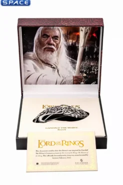 Gandalf the White's Brooch