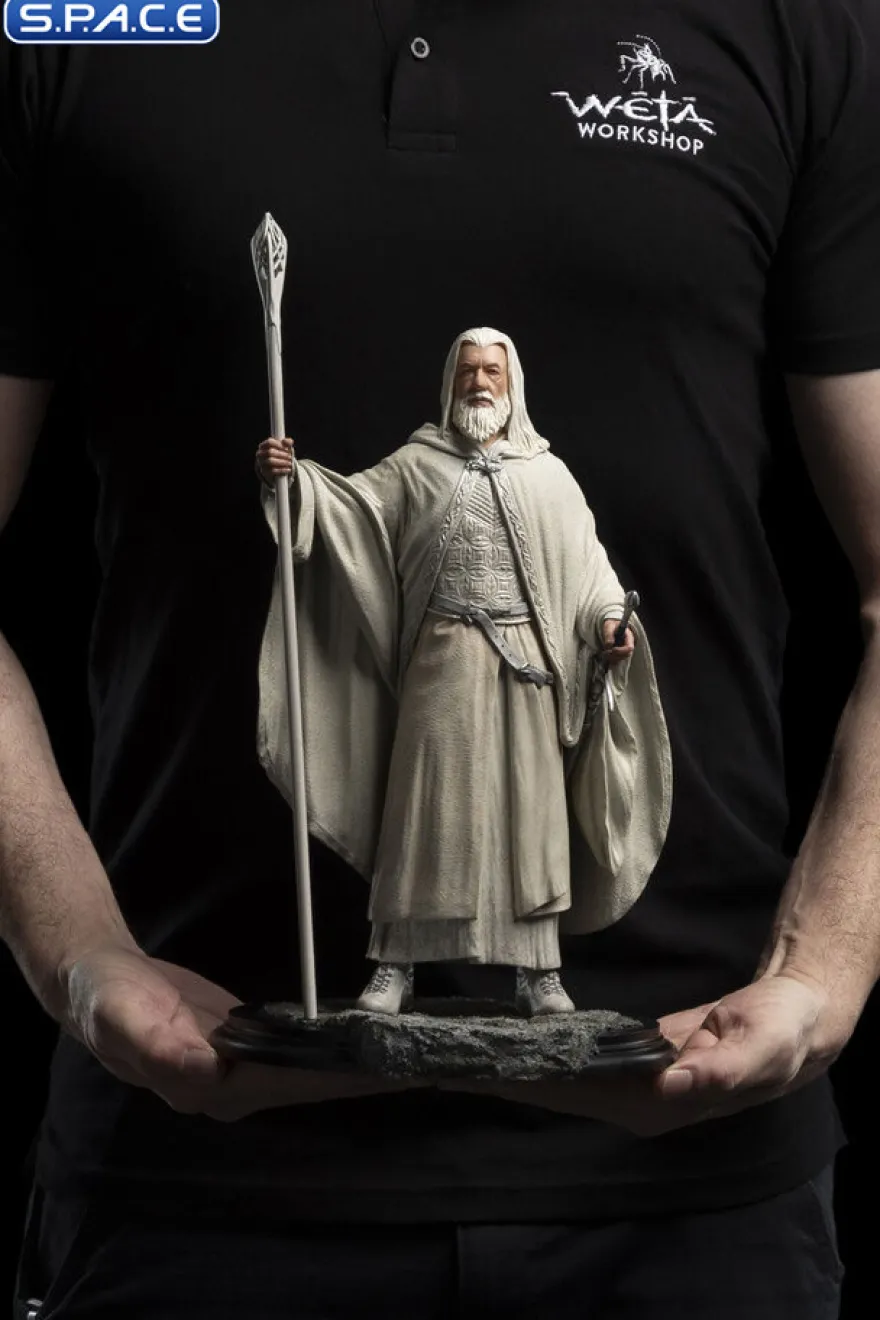 Gandalf the White Statue