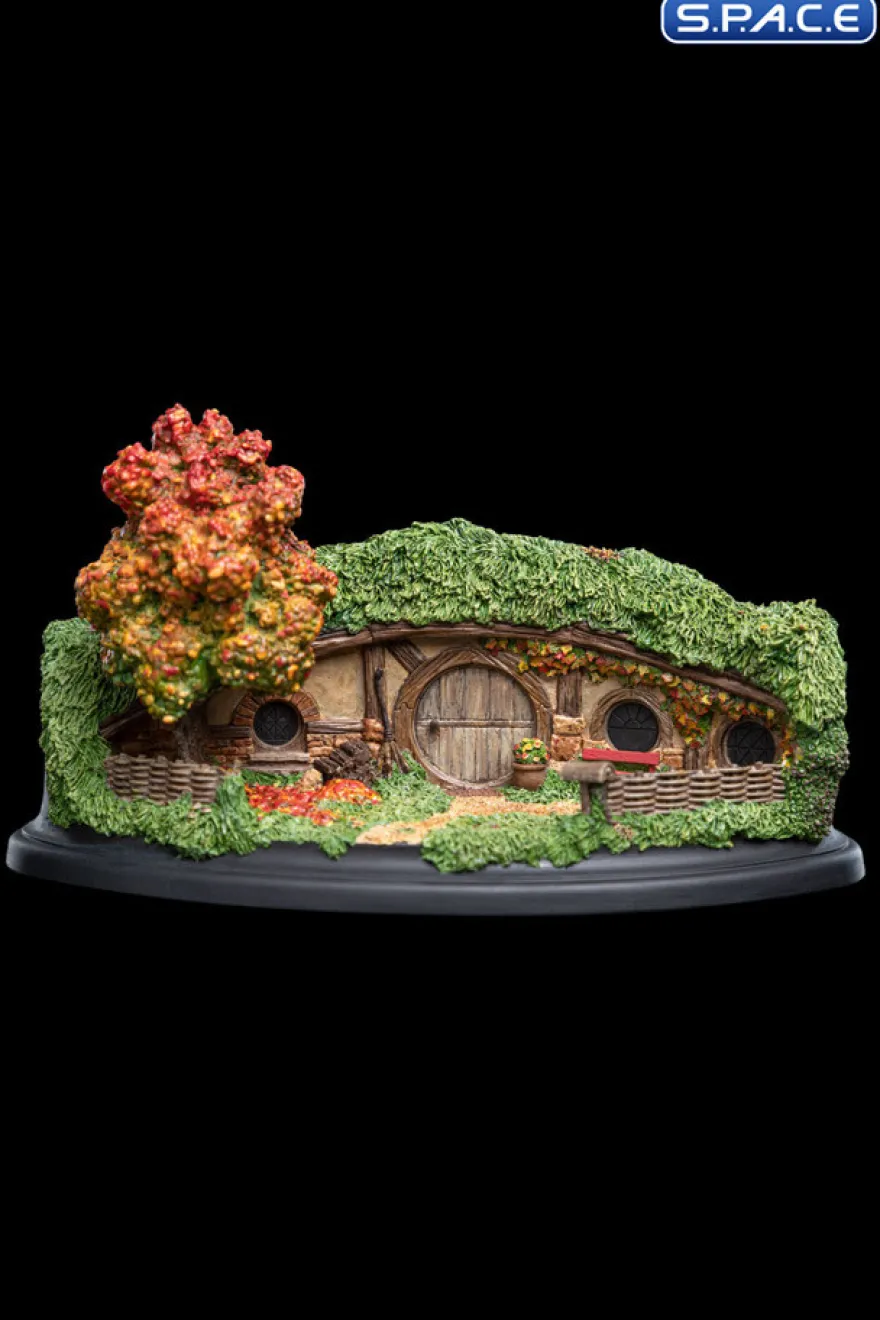 18 Gardens Smial Hobbit Hole