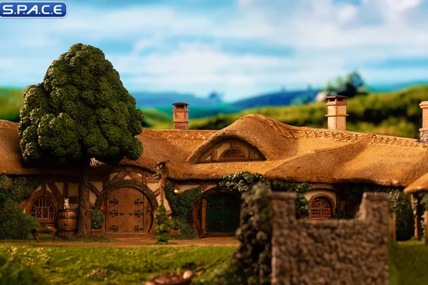 Green Dragon Inn Environment