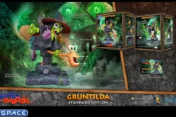 Gruntilda Statue