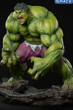 Hulk Premium Format Figure