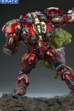 Hulk vs. Hulkbuster Maquette