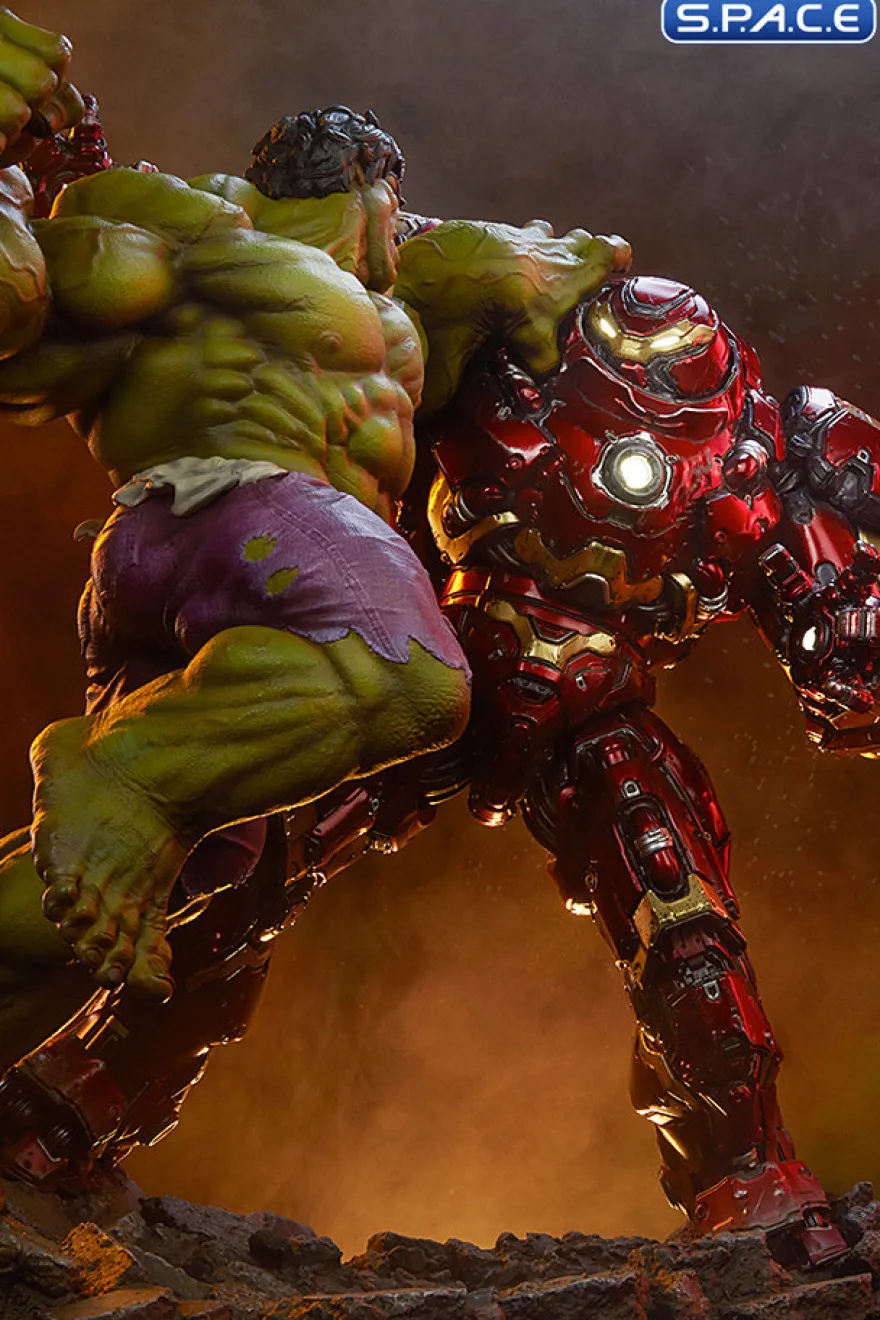 Hulk vs. Hulkbuster Maquette