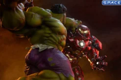 Hulk vs. Hulkbuster Maquette
