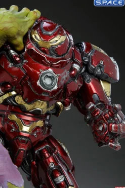 Hulk vs. Hulkbuster Maquette