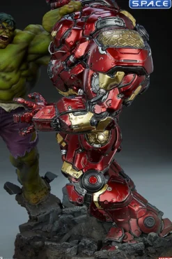 Hulk vs. Hulkbuster Maquette
