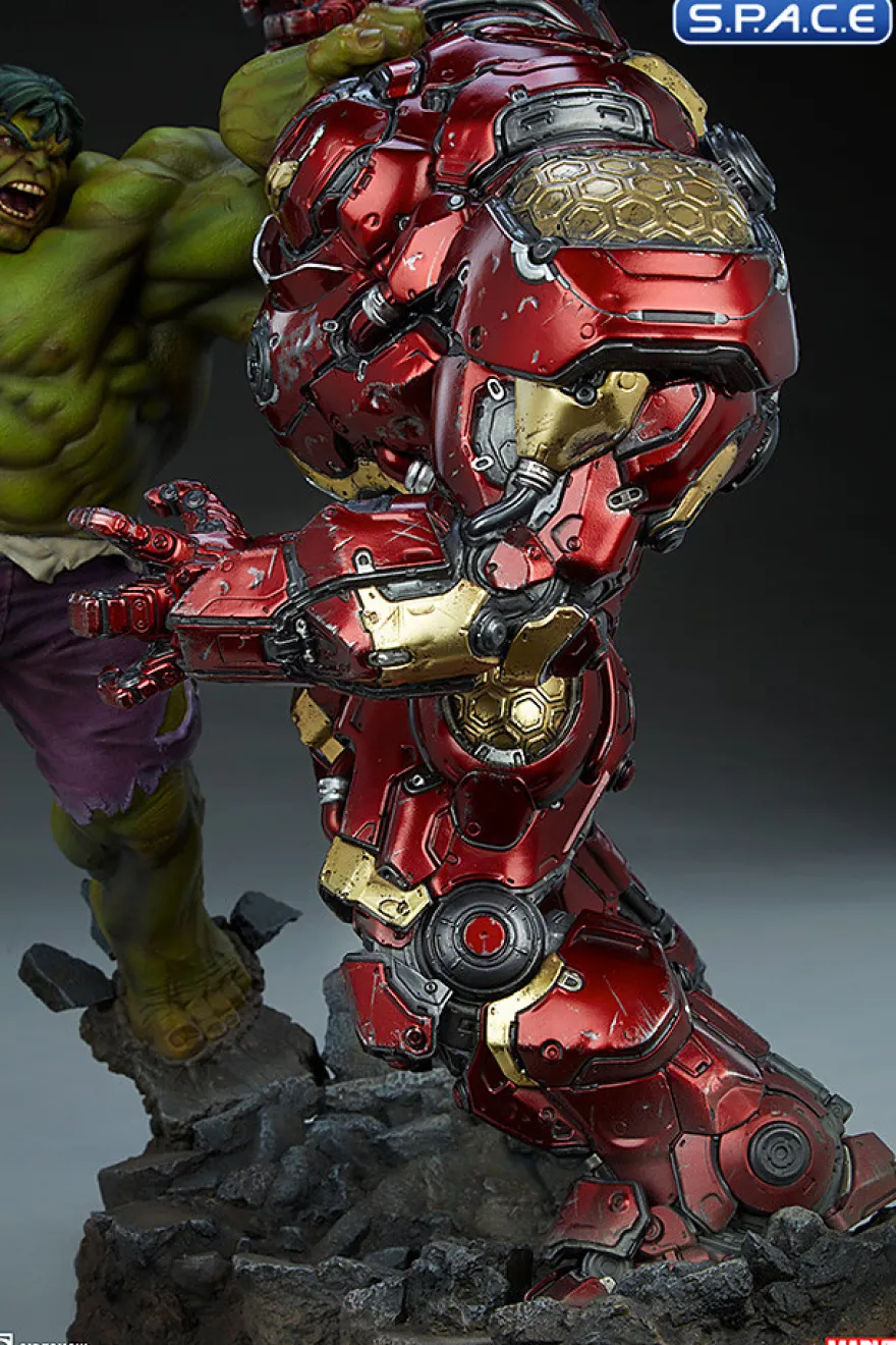 Hulk vs. Hulkbuster Maquette