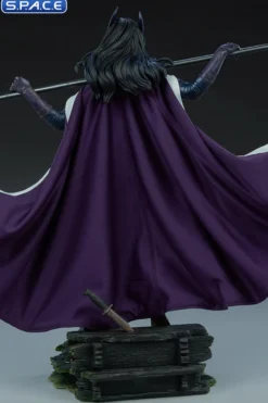Huntress Premium Format Figure