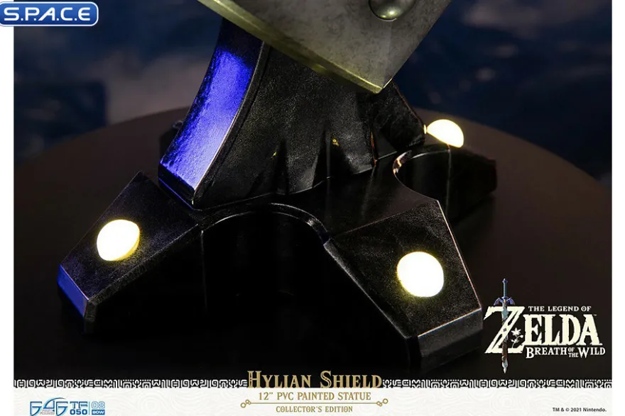 Hylian Shield PVC Statue - Collector's Edition