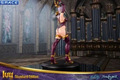 Ivy Statue