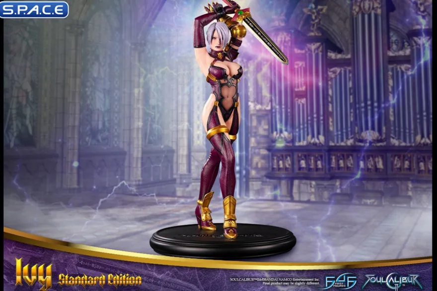 Ivy Statue