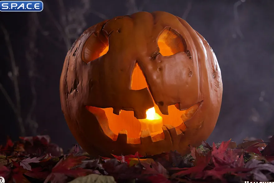 1:1 Jack-O-Lantern Life-Size Statue