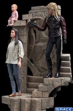 Jareth and Sarah in the Illusionary Maze Statue