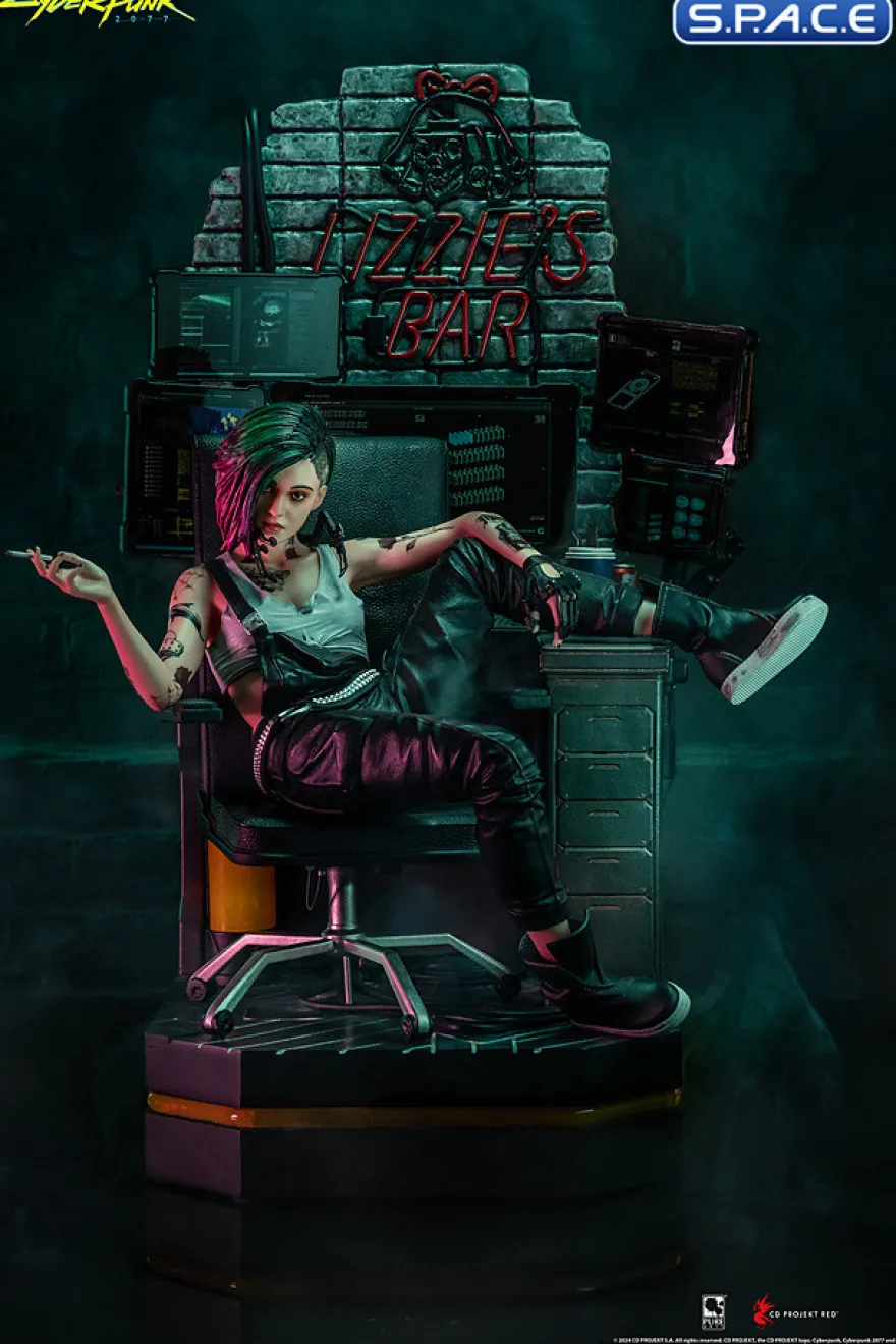 Judy Alvarez Statue