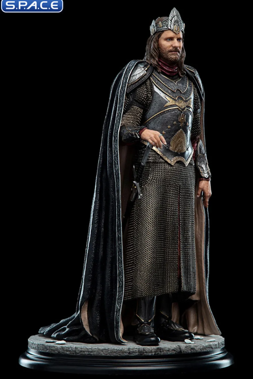 King Aragorn Statue