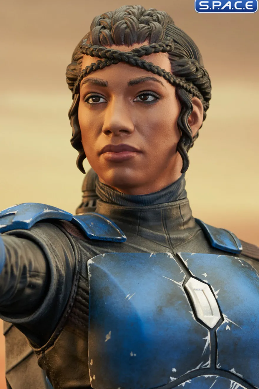 Koska Reeves Bust