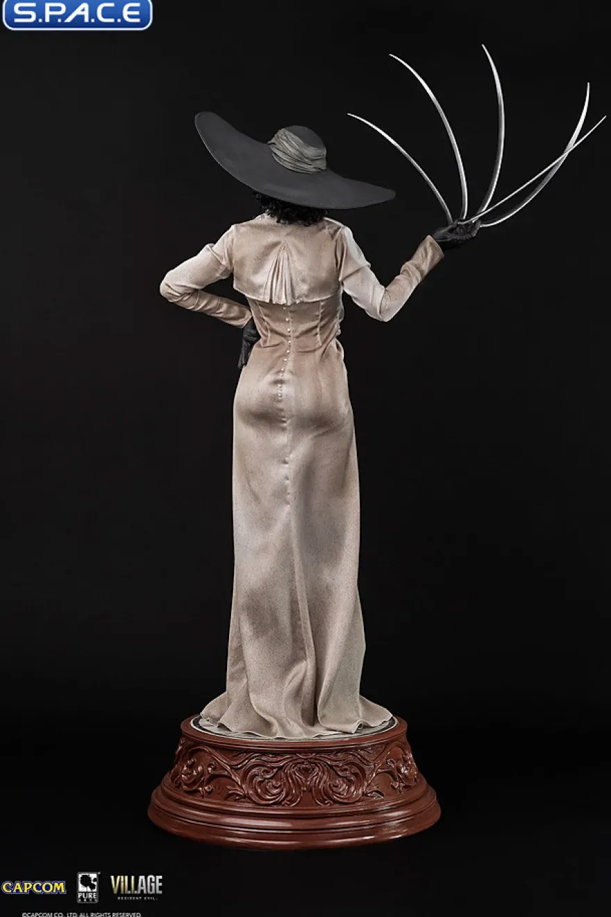 Lady Dimitrescu Statue