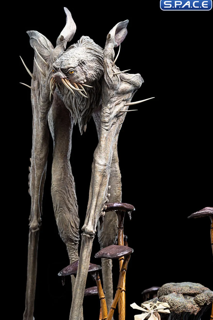 Landstrider Statue