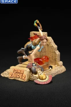 Lara Croft PVC Statue - Classic Era Version