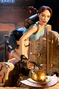 Lara Croft PVC Statue - Classic Era Version