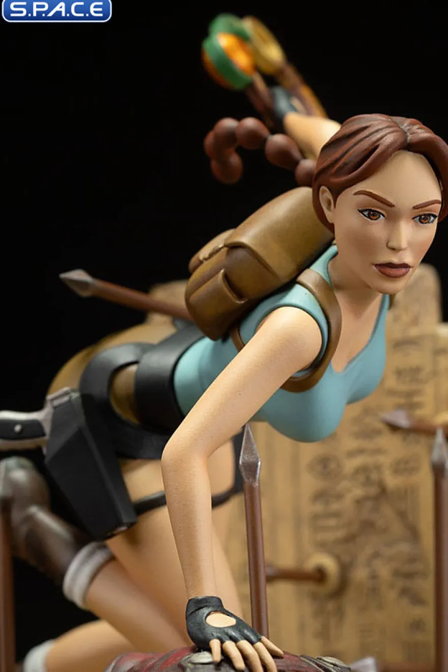 Lara Croft PVC Statue - Classic Era Version