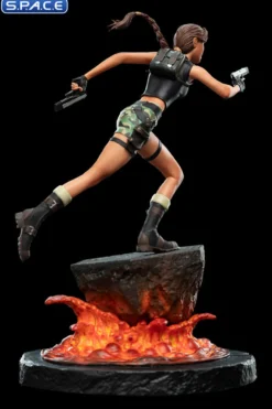 Lara Croft »The Sanctuary of Flame« Mini-Statue