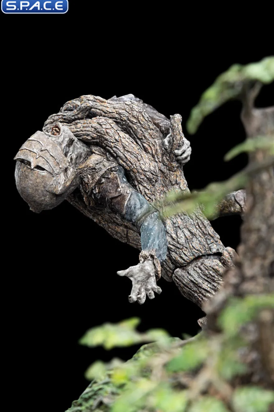 Leaflock the Ent Statue