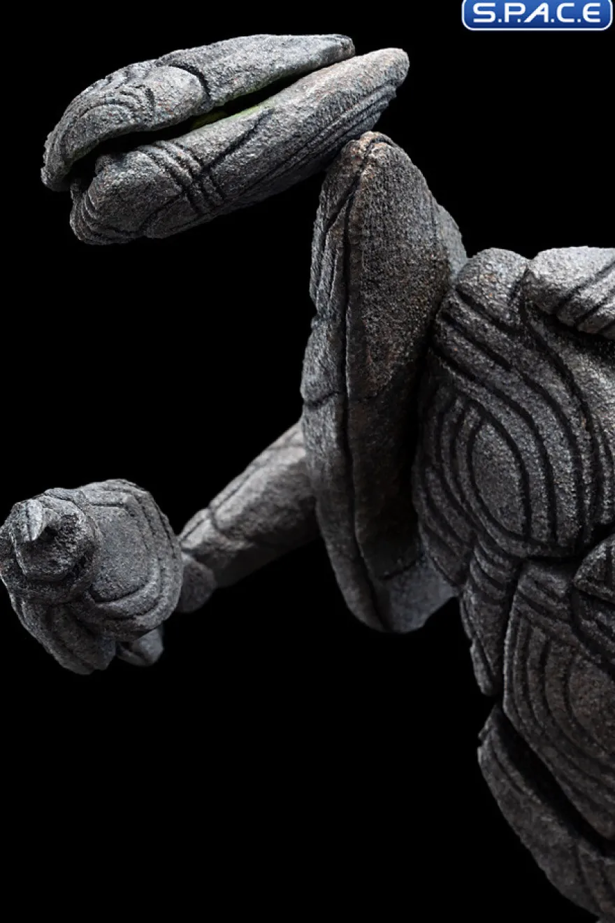 Lore Statue