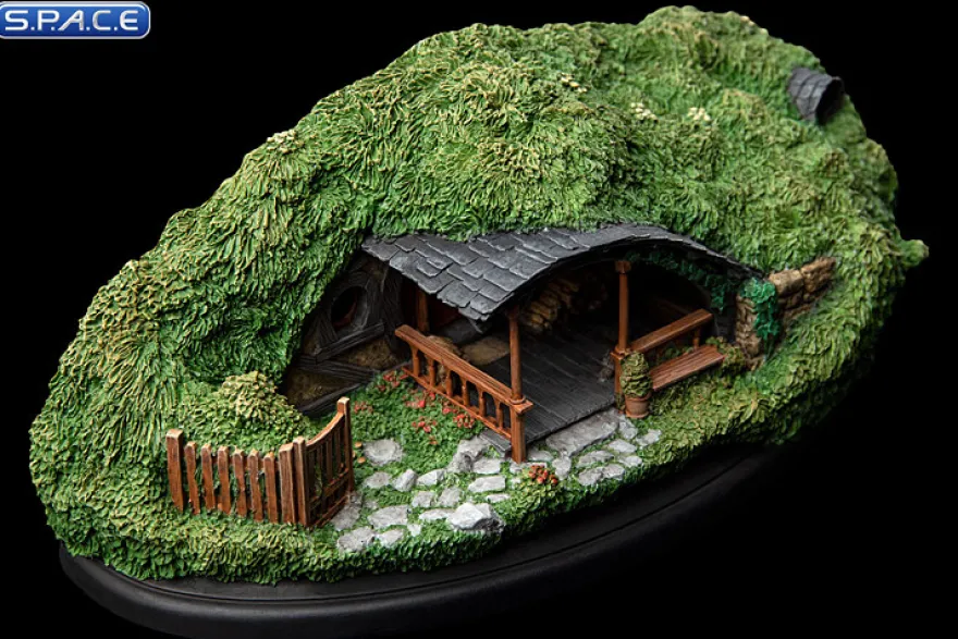 39 Low Road Hobbit Hole