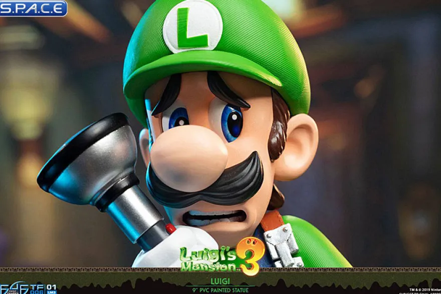 Luigi PVC Statue