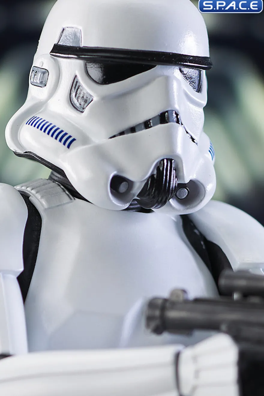 Luke Skywalker in Stormtrooper Disguise Milestones Statue
