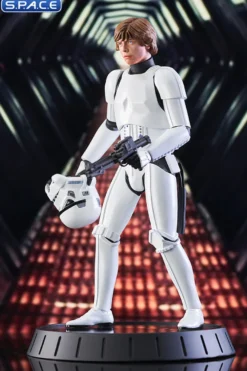 Luke Skywalker in Stormtrooper Disguise Milestones Statue