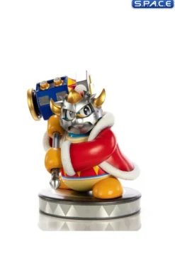 Masked Dedede Statue