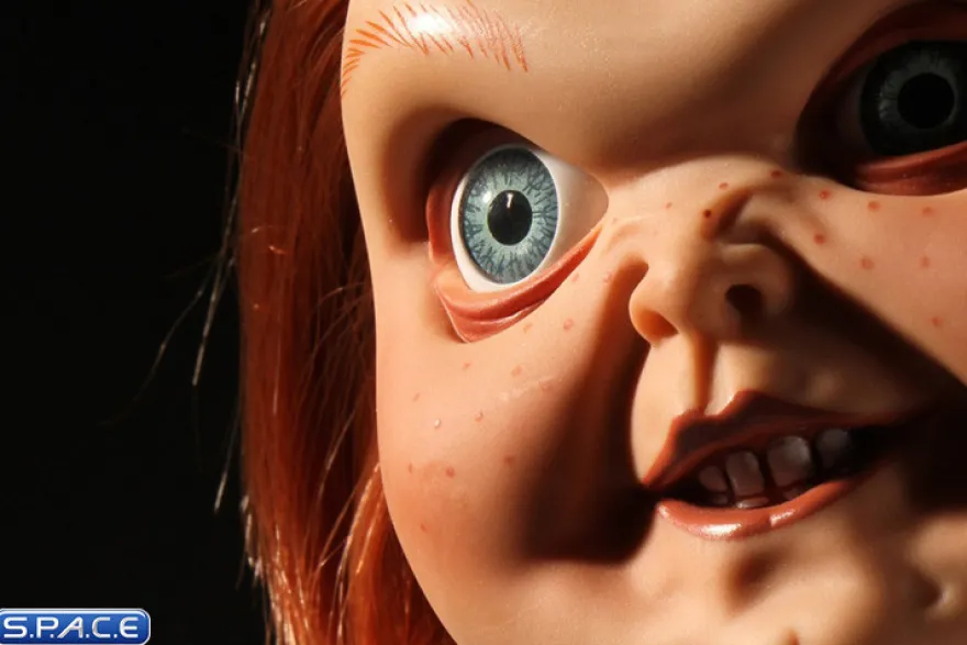 15" Mega Scale Sneering Chucky