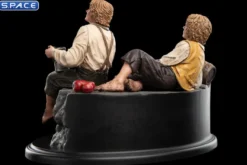 Merry and Pippin Mini-Statue
