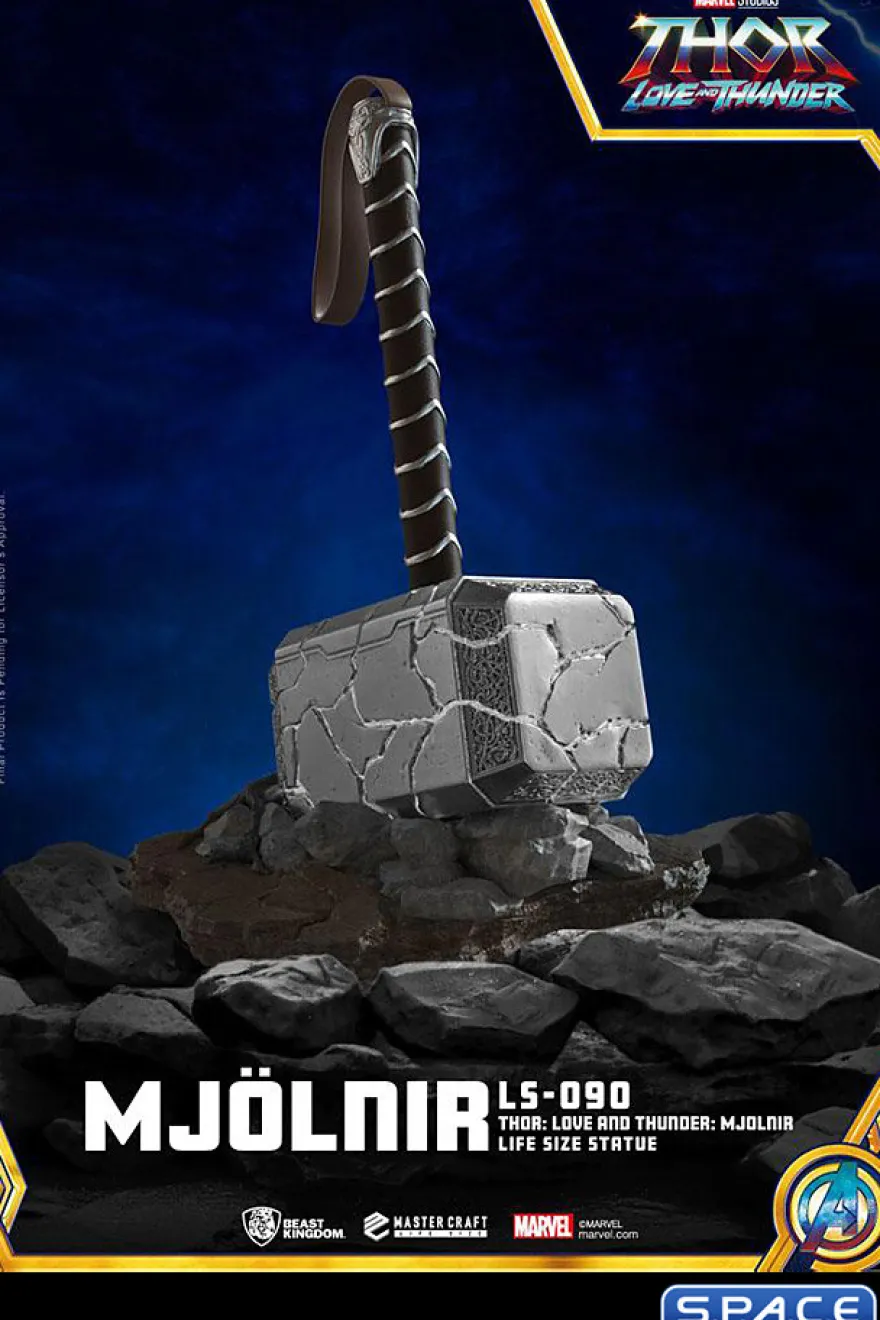 1:1 Mjolnir Life-Size Statue