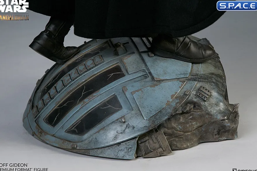 Moff Gideon Premium Format Figure