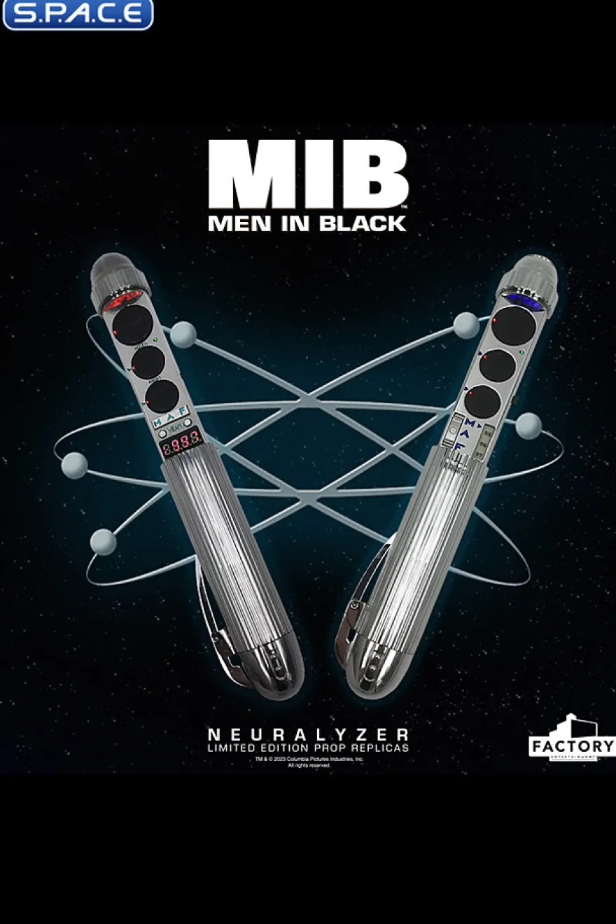 1:1 Neuralyzer Life-Size Replica