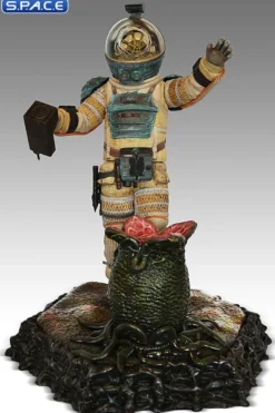 Officer Kane Statue